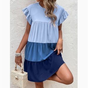 🆕 Mini Tiered Romper Dress/Women w Short ruffled sleeve Shades of Blue SZ:M EUC